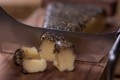ser-gouda-z-dodatkiem-pieprzu.jpg